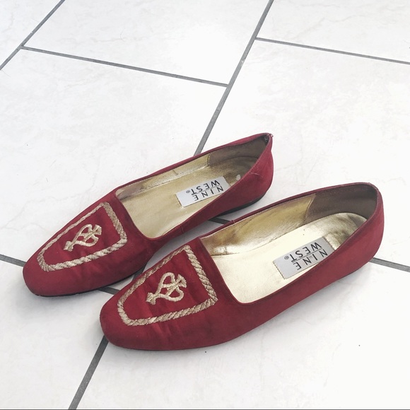 Nine West | Embroidered Loafers - Picture 6 of 6